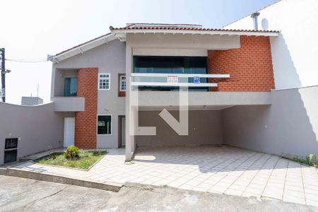 Casa à venda com 450m², 4 quartos e 5 vagasFachada/Plaquinha