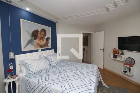 Casa à venda com 270m², 3 quartos e 8 vagasQuarto Suíte