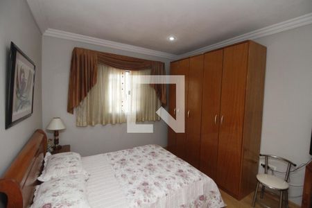 Casa à venda com 270m², 3 quartos e 8 vagasQuarto 1