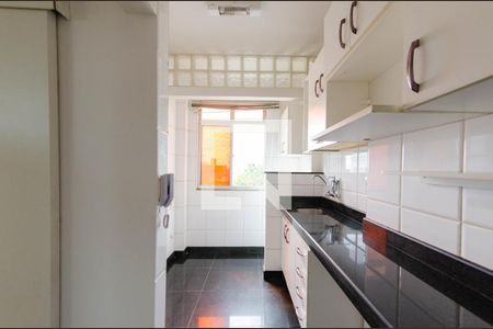 Apartamento à venda com 55m², 2 quartos e 2 vagas Apartamento à venda com 55m², 2 quartos e 2 vagasCozinha