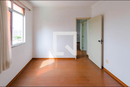 Apartamento à venda com 55m², 2 quartos e 2 vagas Apartamento à venda com 55m², 2 quartos e 2 vagasQuarto 2