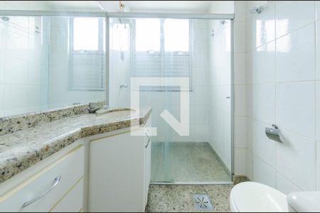 Apartamento à venda com 55m², 2 quartos e 2 vagas Apartamento à venda com 55m², 2 quartos e 2 vagasBanheiro
