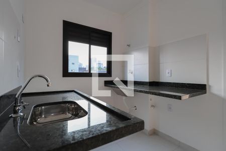Apartamento à venda com 30m², 2 quartos e sem vaga Apartamento à venda com 30m², 2 quartos e sem vagaCozinha e Área de Serviço