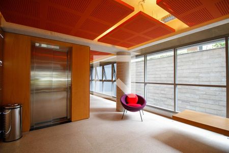 Apartamento à venda com 145m², 3 quartos e 3 vagas Apartamento à venda com 145m², 3 quartos e 3 vagasHall Social