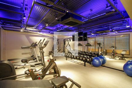 Apartamento à venda com 145m², 3 quartos e 3 vagas Apartamento à venda com 145m², 3 quartos e 3 vagasÁrea Comum - Academia