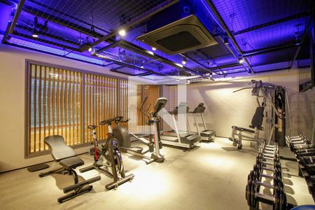 Apartamento à venda com 145m², 3 quartos e 3 vagas Apartamento à venda com 145m², 3 quartos e 3 vagasÁrea Comum - Academia