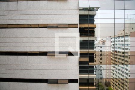 Apartamento à venda com 145m², 3 quartos e 3 vagas Apartamento à venda com 145m², 3 quartos e 3 vagasVista da Suíte 2