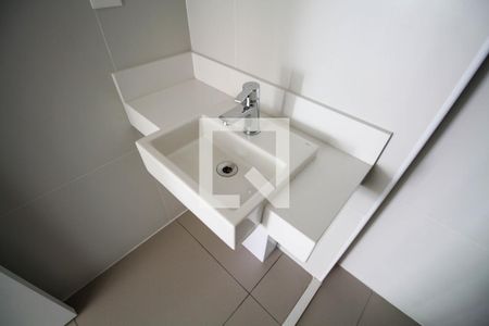 Apartamento à venda com 145m², 3 quartos e 3 vagas Apartamento à venda com 145m², 3 quartos e 3 vagasBanheiro da Suíte 3