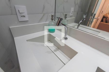 Apartamento à venda com 41m², 2 quartos e 1 vaga Apartamento à venda com 41m², 2 quartos e 1 vagaBanheiro