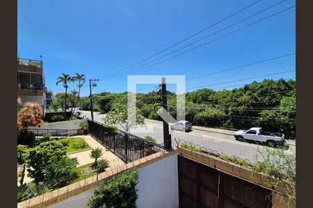 Casa à venda com 252m², 4 quartos e 5 vagas Casa à venda com 252m², 4 quartos e 5 vagasVista da Sacada Quarto 1