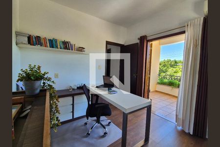 Casa à venda com 252m², 4 quartos e 5 vagas Casa à venda com 252m², 4 quartos e 5 vagasQuarto 2