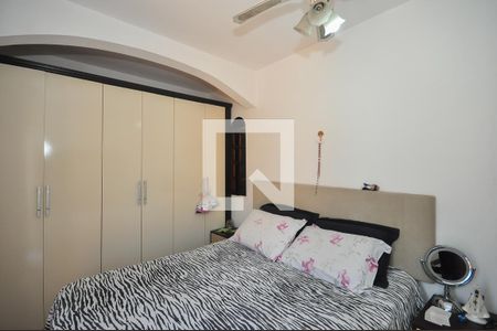 Casa à venda com 130m², 3 quartos e 2 vagas Casa à venda com 130m², 3 quartos e 2 vagasSuíte