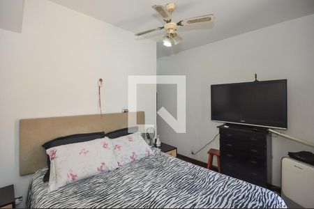 Casa à venda com 130m², 3 quartos e 2 vagas Casa à venda com 130m², 3 quartos e 2 vagasSuíte