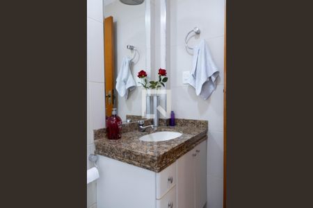 Apartamento à venda com 103m², 4 quartos e 2 vagasBanheiro Social