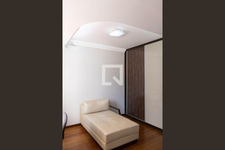 Apartamento à venda com 103m², 4 quartos e 2 vagasSuíte