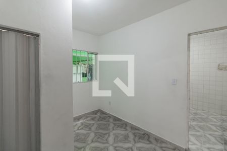 Sala de casa para alugar com 2 quartos, 70m² em Vila Santa Teresa (zona Leste), São Paulo