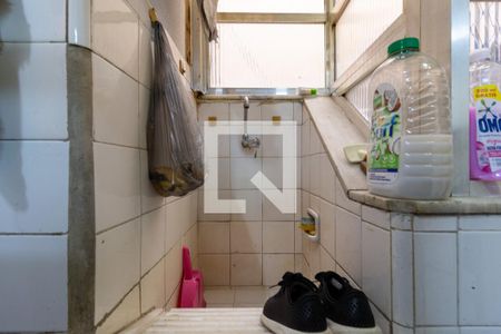 Apartamento à venda com 77m², 3 quartos e sem vaga Apartamento à venda com 77m², 3 quartos e sem vagaÁrea de Serviço