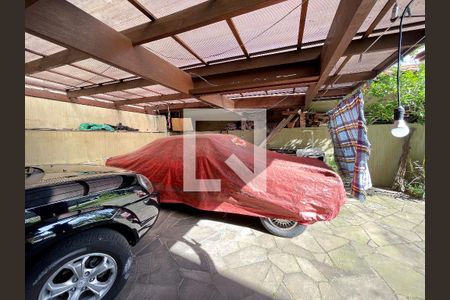 Casa à venda com 370m², 4 quartos e 4 vagasÁrea externa 