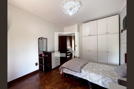 Casa à venda com 370m², 4 quartos e 4 vagasQuarto 3