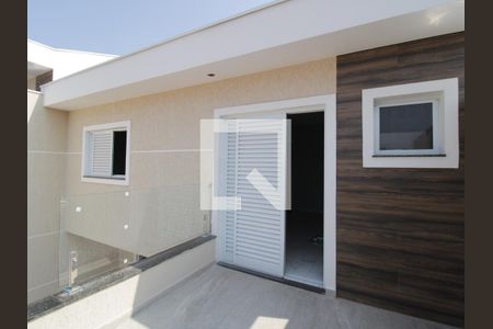 Casa à venda com 94m², 2 quartos e 2 vagasVaranda da Suíte 2