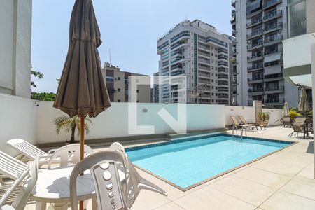 Apartamento à venda com 120m², 3 quartos e 1 vaga Apartamento à venda com 120m², 3 quartos e 1 vagaÁrea comum