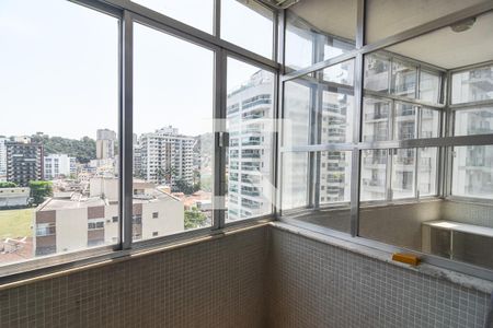Apartamento à venda com 120m², 3 quartos e 1 vaga Apartamento à venda com 120m², 3 quartos e 1 vagaÁrea de Serviço