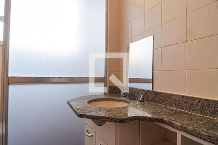 Apartamento à venda com 120m², 3 quartos e 1 vaga Apartamento à venda com 120m², 3 quartos e 1 vagaBanheiro Social