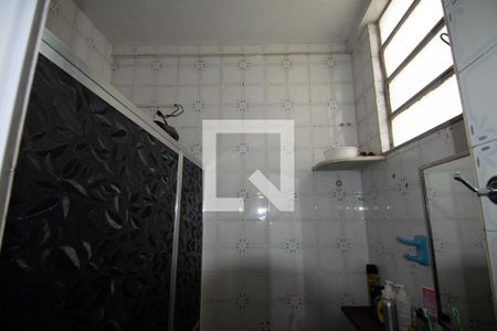 Apartamento à venda com 200m², 3 quartos e 4 vagas Apartamento à venda com 200m², 3 quartos e 4 vagasBanheiro 2