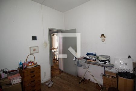 Apartamento à venda com 200m², 3 quartos e 4 vagas Apartamento à venda com 200m², 3 quartos e 4 vagasQuarto 1