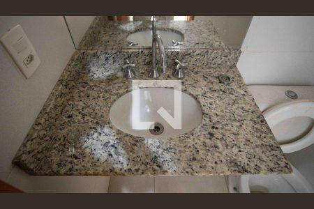 Apartamento para alugar com 70m², 2 quartos e 1 vagaBanheiro Social