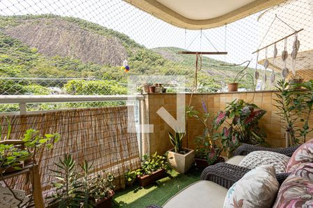 Apartamento à venda com 145m², 3 quartos e 1 vagaVaranda Quarto 3