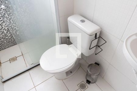 Apartamento para alugar com 45m², 2 quartos e 1 vaga Apartamento para alugar com 45m², 2 quartos e 1 vagaBanheiro