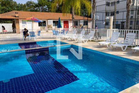 Apartamento para alugar com 45m², 2 quartos e 1 vaga Apartamento para alugar com 45m², 2 quartos e 1 vagaÁrea comum - Piscina