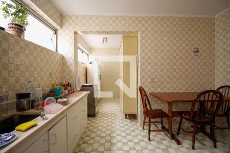 Apartamento à venda com 145m², 4 quartos e 1 vaga Apartamento à venda com 145m², 4 quartos e 1 vagaCozinha