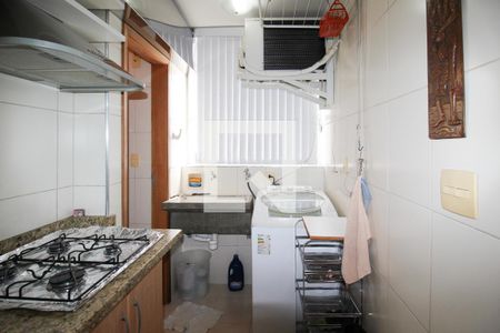 Apartamento à venda com 70m², 2 quartos e 1 vaga Apartamento à venda com 70m², 2 quartos e 1 vagaÁrea de Serviço