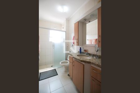 Apartamento à venda com 70m², 2 quartos e 1 vaga Apartamento à venda com 70m², 2 quartos e 1 vagaBanheiro