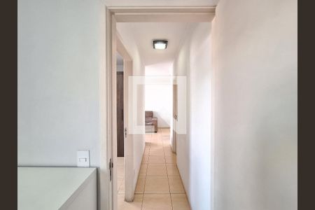 Apartamento à venda com 55m², 2 quartos e 1 vaga Apartamento à venda com 55m², 2 quartos e 1 vagaCorredor