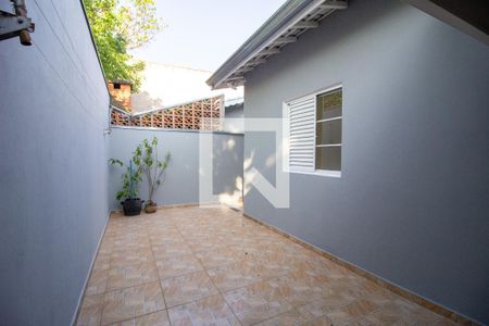 Casa de condomínio para alugar com 90m², 3 quartos e 3 vagas Casa de condomínio para alugar com 90m², 3 quartos e 3 vagasQuintal