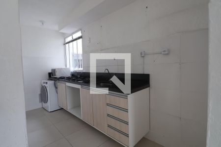 Apartamento à venda com 44m², 2 quartos e 1 vagaCozinha e Área de Serviço