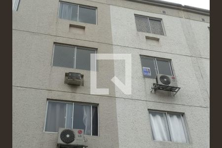 Apartamento à venda com 44m², 2 quartos e 1 vaga Apartamento à venda com 44m², 2 quartos e 1 vagaPlaca