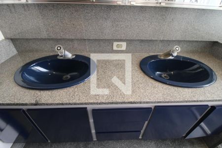 Apartamento à venda com 411m², 4 quartos e 3 vagasPias banheiro suíte 2