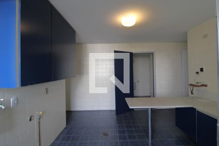 Apartamento à venda com 411m², 4 quartos e 3 vagasárea de serviço