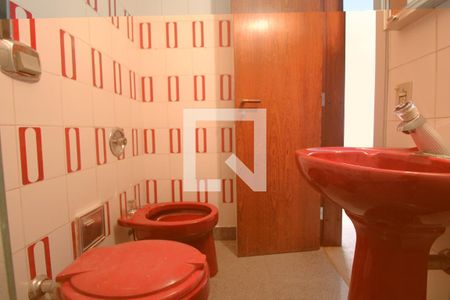 Apartamento à venda com 411m², 4 quartos e 3 vagasBanheiro suíte 1