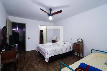 Casa à venda com 330m², 4 quartos e 2 vagas Casa à venda com 330m², 4 quartos e 2 vagasSuíte 2