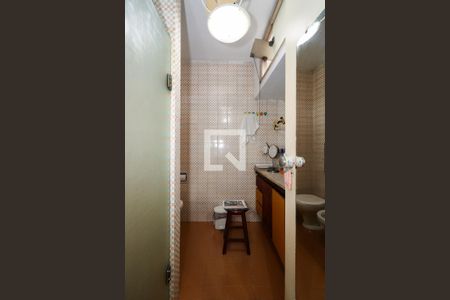 Casa à venda com 330m², 4 quartos e 2 vagas Casa à venda com 330m², 4 quartos e 2 vagasBanheiro da Suíte 2