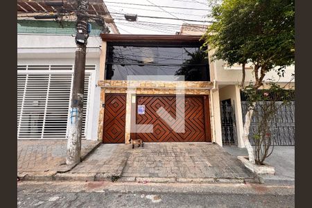 Casa à venda com 267m², 3 quartos e 1 vaga Casa à venda com 267m², 3 quartos e 1 vagaFachada + plaquinha