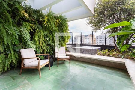 Apartamento à venda com 630m², 3 quartos e 3 vagas Apartamento à venda com 630m², 3 quartos e 3 vagasÁrea externa