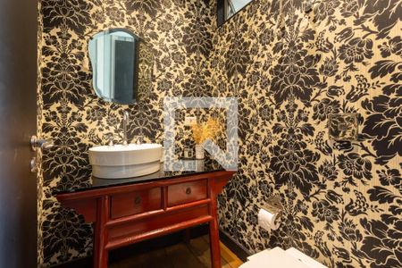 Apartamento à venda com 630m², 3 quartos e 3 vagas Apartamento à venda com 630m², 3 quartos e 3 vagasLavabo 2