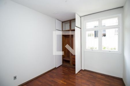 Apartamento para alugar com 126m², 4 quartos e 1 vagaQuarto 1