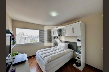 Apartamento à venda com 138m², 3 quartos e 1 vagaQuarto 2